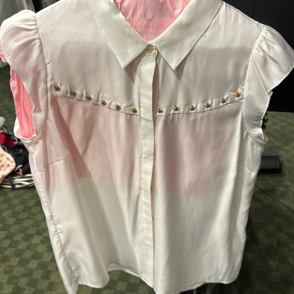 Scotch and soda star, detailed off-white silk top